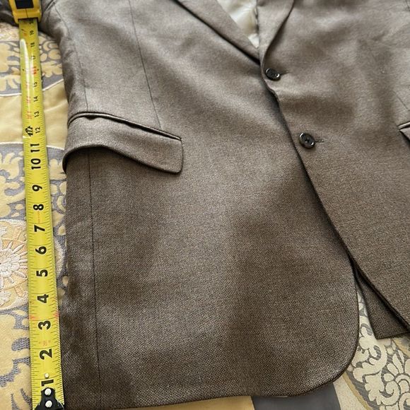 Jos A Bank Blazer/ Jacket‼️ - Picture 9 of 11